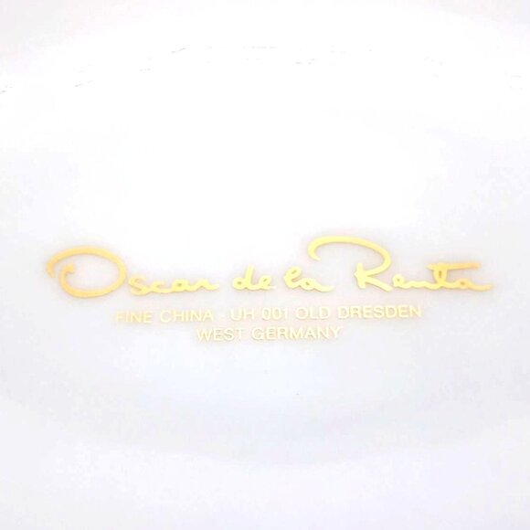 Oscar De La Renta Fine China White Oval Covered Dish Rose Lid Tureen Server Dish - Picture 10 of 14